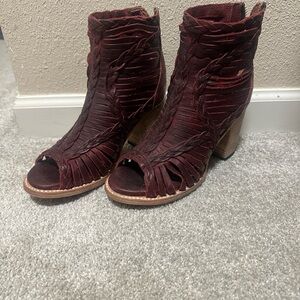 Freebird Burgundy Peep-Toe Sandals